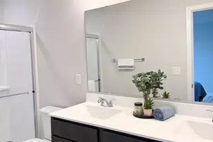 N161W21960 Daisy Dr, Jackson, WI 53037 - Photo 9