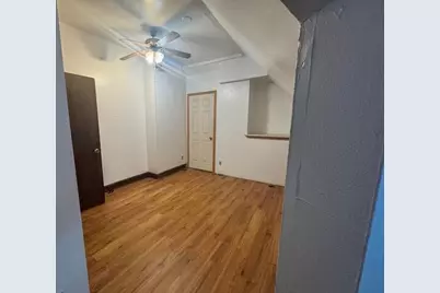 1746 N Cambridge Ave #1750, Milwaukee, WI 53202 - Photo 9