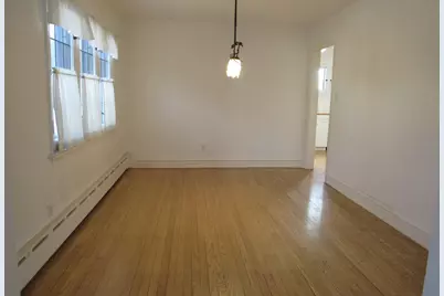 156 N 87th St, Wauwatosa, WI 53226 - Photo 9