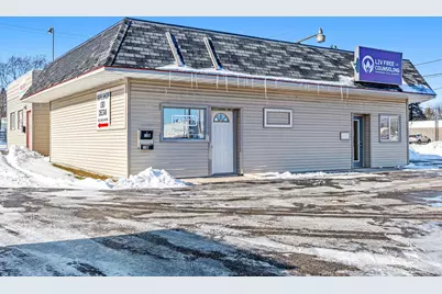 539 N Madison St, Chilton, WI 53014 - Photo 1