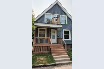 3059 N 10th Ln, Milwaukee, WI 53206 - Photo 1