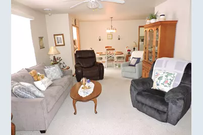 1515  Raveen St, Fort Atkinson, WI 53538 - Photo 5