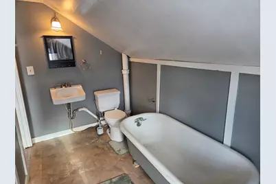 123 S Broad St, Elkhorn, WI 53121 - Photo 17