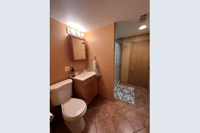 5324 W Allerton Ave, Greenfield, WI 53220 - Photo 17