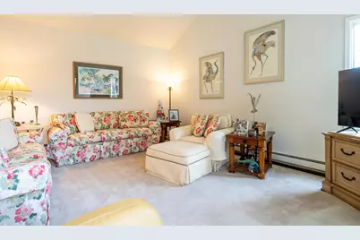 4215 N 100th St #302, Milwaukee, WI 53222 - Photo 5