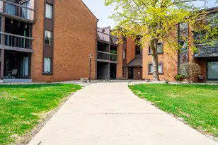 4215 N 100th St, Milwaukee, WI 53222 - Photo 1