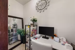 2849 W Drexel Ave, Franklin, WI 53132 - Photo 13