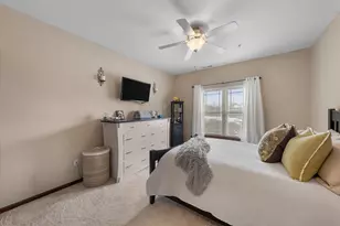 2849 W Drexel Ave, Franklin, WI 53132 - Photo 21