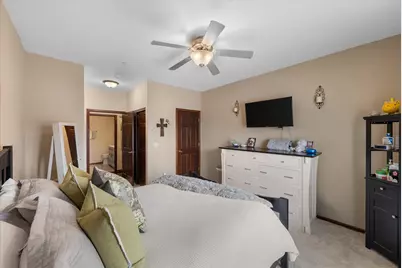 2849 W Drexel Ave #605, Franklin, WI 53132 - Photo 23