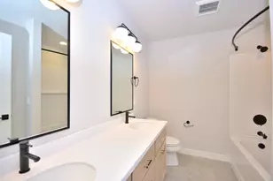 637 Standing Stone Dr, Waukesha, WI 53189 - Photo 27