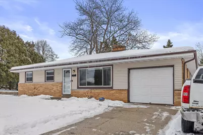 6026 S 23rd St, Milwaukee, WI 53221 - Photo 3