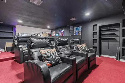 6026 S 23rd St, Milwaukee, WI 53221 - Photo 25