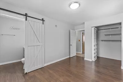 6026 S 23rd St, Milwaukee, WI 53221 - Photo 17