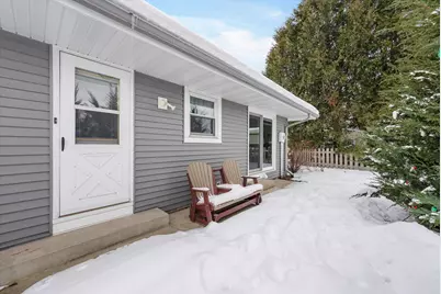 500  Deer Pass Rd, Saukville, WI 53080 - Photo 35