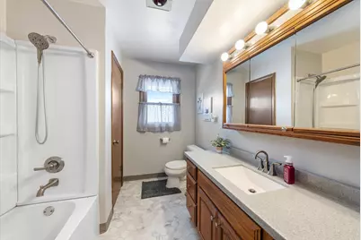 500  Deer Pass Rd, Saukville, WI 53080 - Photo 17