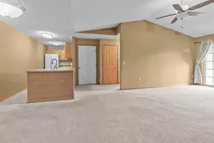 210 E Remer Rd, Elkhorn, WI 53121 - Photo 25