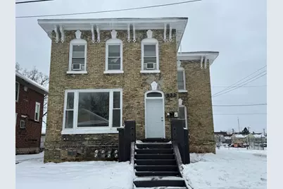 932  Peck Ave, Racine, WI 53404 - Photo 1