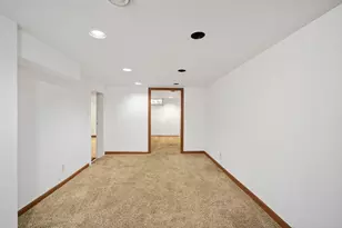 5943 S 18th St, Milwaukee, WI 53221 - Photo 13