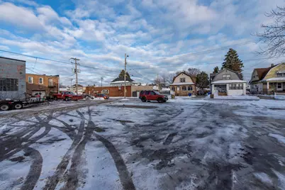 2827  63rd St, Kenosha, WI 53143 - Photo 11