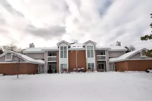 8991 Woodbridge Dr, Greendale, WI 53129 - Photo 19