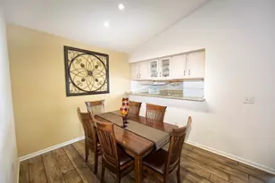 8991 Woodbridge Dr, Greendale, WI 53129 - Photo 7