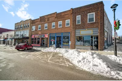 139 N 6th Ave, West Bend, WI 53095 - Photo 1