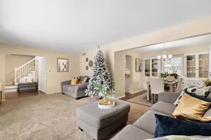 9262 N 60th St, Brown Deer, WI 53223 - Photo 3