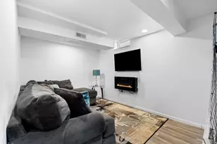 9262 N 60th St, Brown Deer, WI 53223 - Photo 19