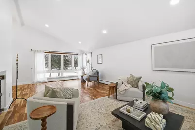 W127N12223  Knollwood Dr, Germantown, WI 53022 - Photo 13