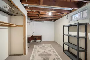 238 S Hartwell Ave, Waukesha, WI 53186 - Photo 17