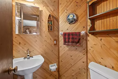 205  Crestwood Dr, Waukesha, WI 53188 - Photo 25