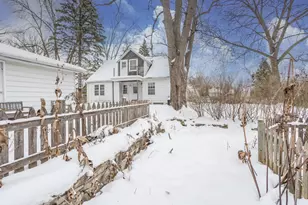 4579 N 105th St, Wauwatosa, WI 53225 - Photo 43