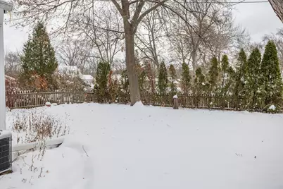 4579 N 105th St, Wauwatosa, WI 53225 - Photo 37