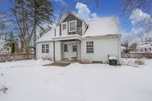 4579 N 105th St, Wauwatosa, WI 53225 - Photo 39