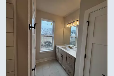 1333  Periwinkle Pass, Oconomowoc, WI 53066 - Photo 9