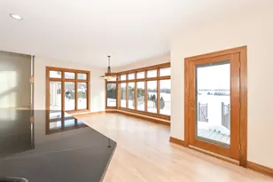 2100 N Oakwoods Ct, Summit, WI 53066 - Photo 19