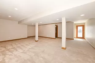 2100 N Oakwoods Ct, Summit, WI 53066 - Photo 47