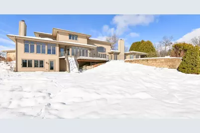 2100 N Oakwoods Ct, Summit, WI 53066 - Photo 61