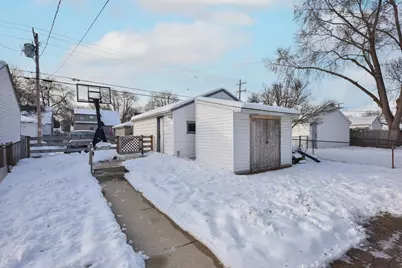 3341 N 88th St, Milwaukee, WI 53222 - Photo 25