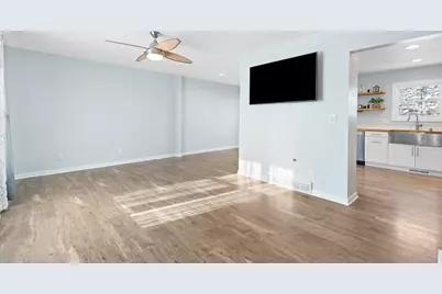 2008  Lenora Dr, West Bend, WI 53090 - Photo 3