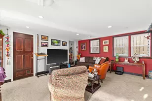 S30W29839 Sunset Dr, Genesee, WI 53189 - Photo 9