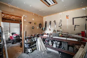 3352 N Elmwood Dr, Racine, WI 53405 - Photo 25