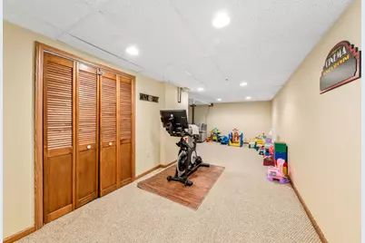 641  Small Farm Rd, Mukwonago, WI 53149 - Photo 31