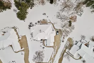 W261N2830 Woodburne Ct, Pewaukee, WI 53072 - Photo 49