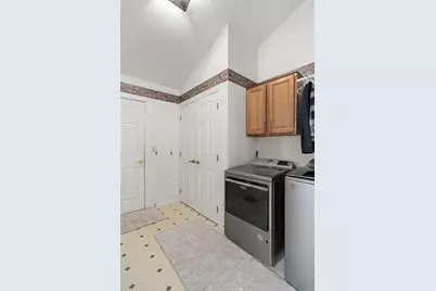 1401  Country Club Ln, Watertown, WI 53098 - Photo 25