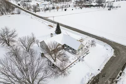 1401  Country Club Ln, Watertown, WI 53098 - Photo 51