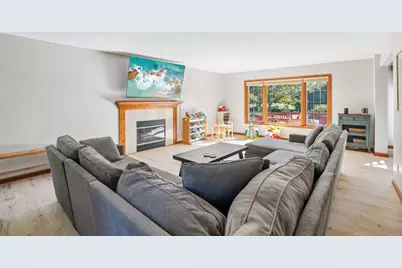 W281N7030  Huntington Ct, Merton, WI 53029 - Photo 3