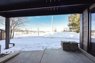 8605 N Servite Dr, Milwaukee, WI 53223 - Photo 13