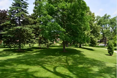 8605 N Servite Dr #105, Milwaukee, WI 53223 - Photo 39