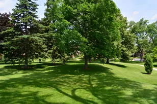 8605 N Servite Dr, Milwaukee, WI 53223 - Photo 39